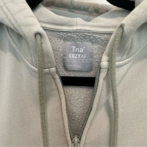 Aritzia - TNA - COZYAF BOYFRIEND ZIP-UP HOODIE